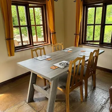 Apartment Oak Tree Nestled In The Hills Of The District And Yorkshire Dales Tebay (Cumbria)